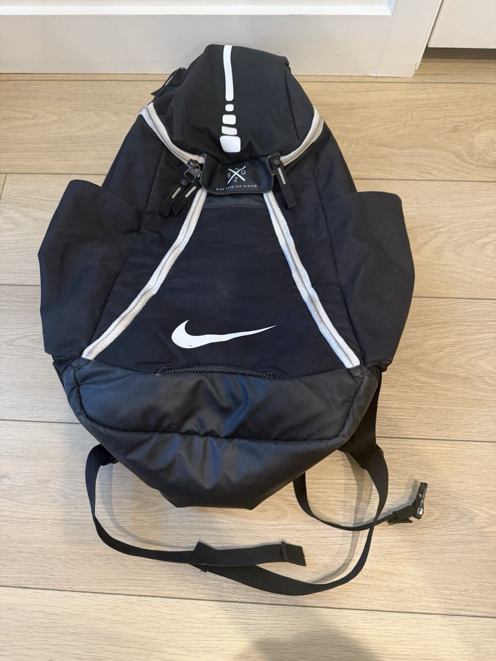 Nike HOOPS Elite Max Air Backpack Quad Zip System -Black